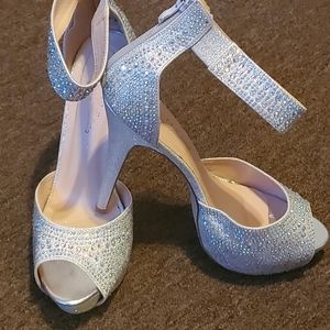 De Blossom Peep Toe Heels